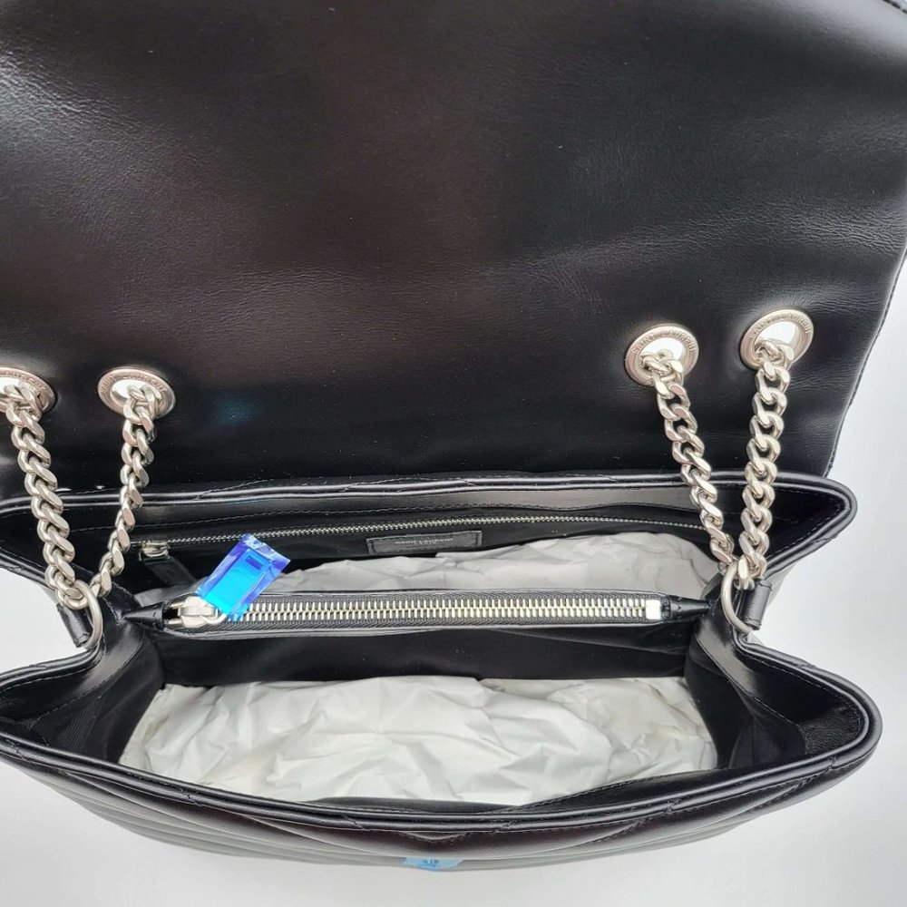 100% Authentic Yves Saint Laurent YSL LouLou Medium Matelasse Shoulder Bag - Picture 11 of 16